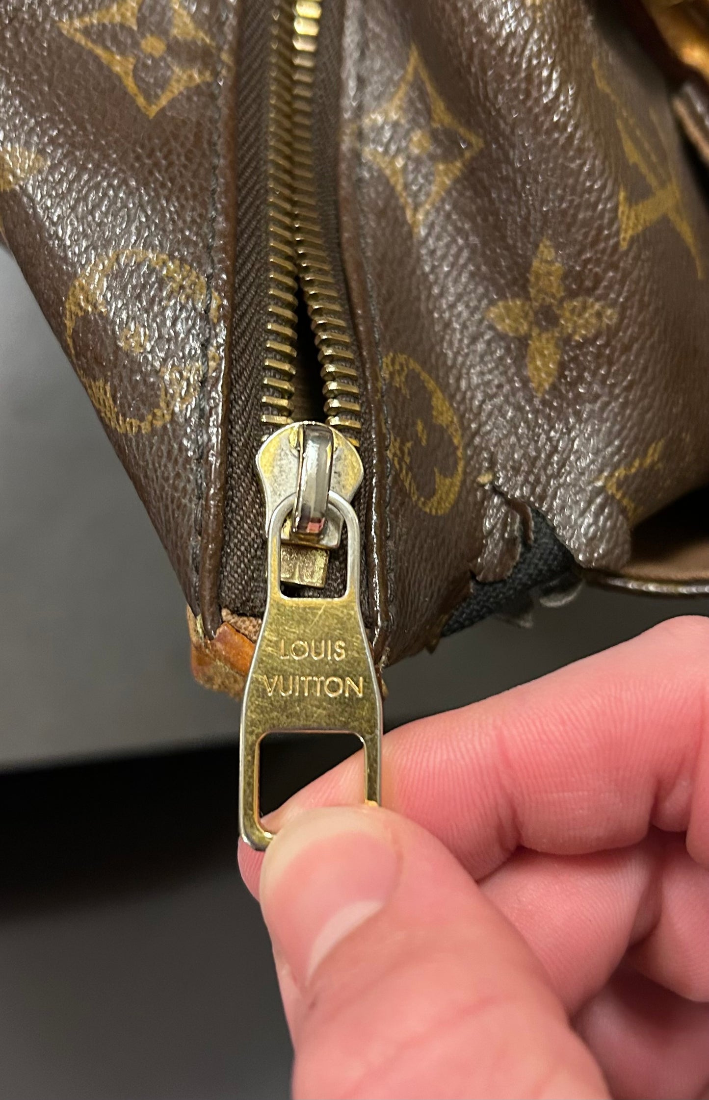 Vintage Monogram Louis Vuitton Purse