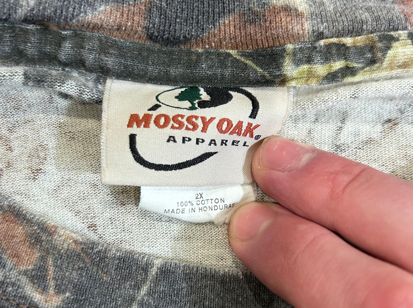 Vintage 90's Mossy Oak Pocket Tee